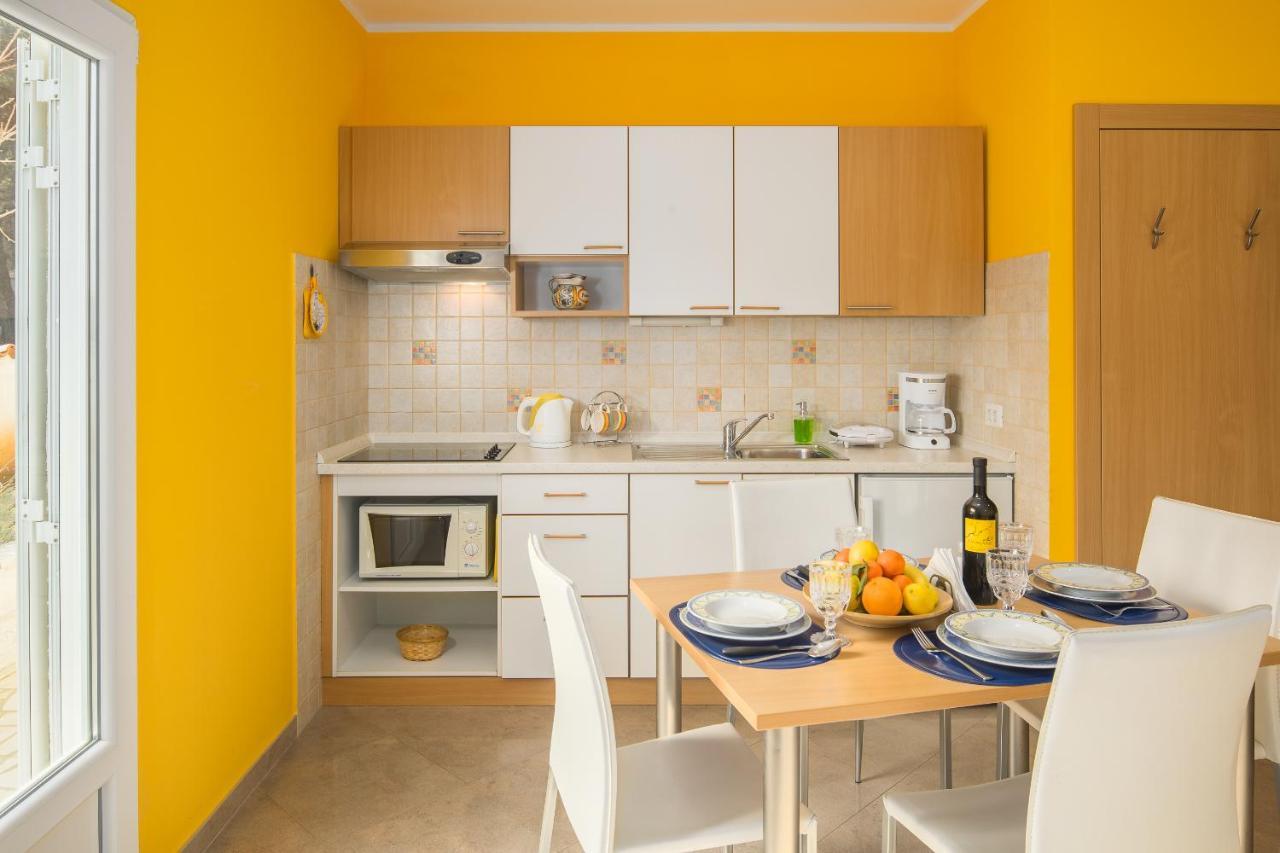 Apartment Gloria Premium Πόρετς Εξωτερικό φωτογραφία
