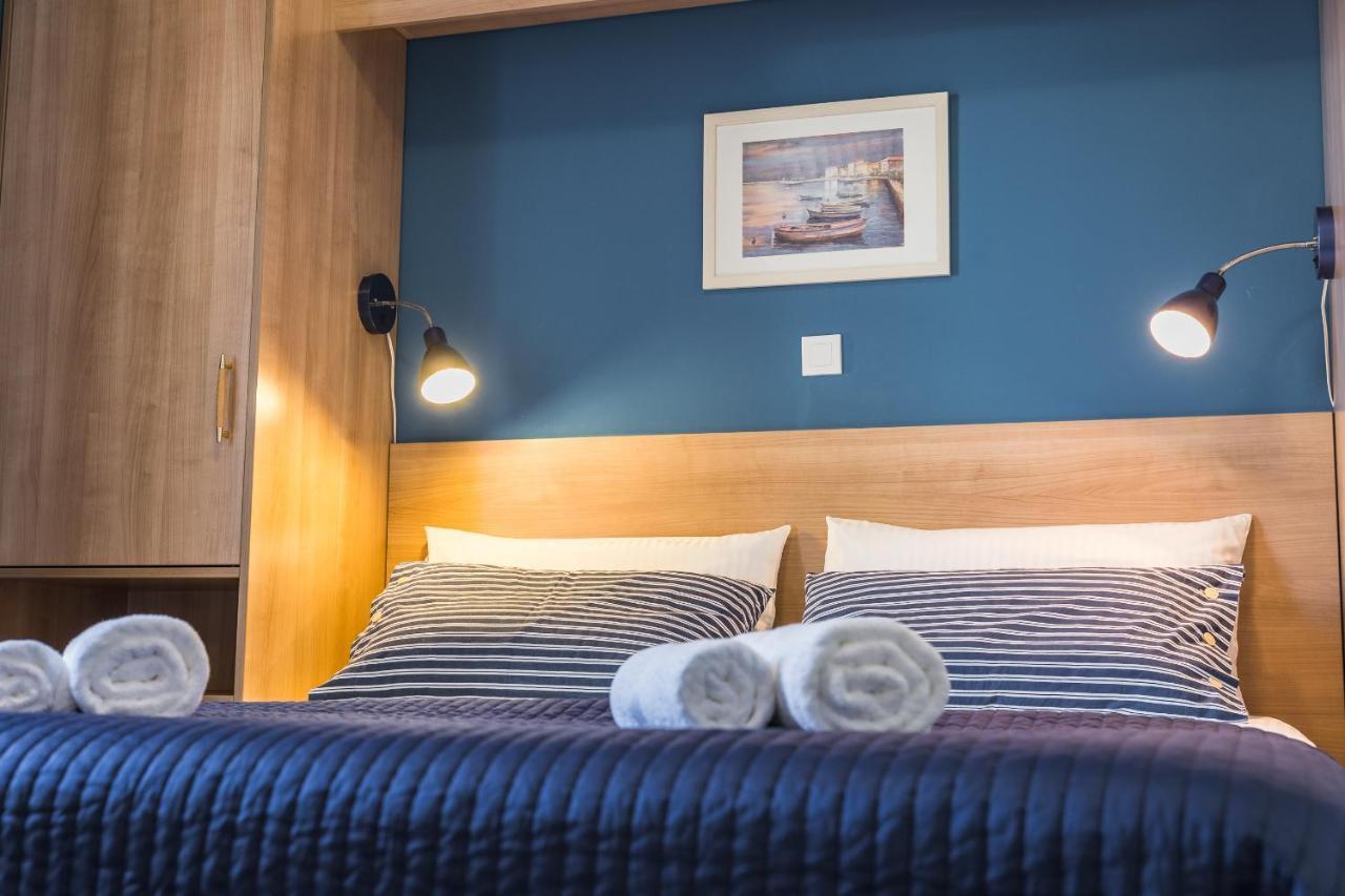 Apartment Gloria Premium Πόρετς Εξωτερικό φωτογραφία